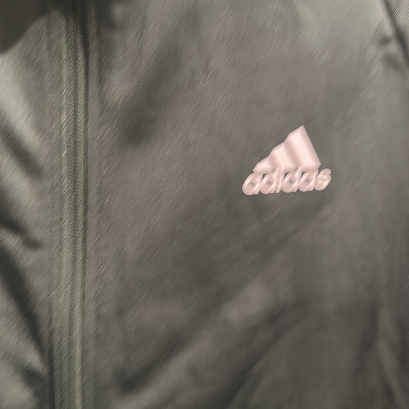 NWT GREEN & WHITE ADIDAS TRACK TOP with zipper down and Front Pocket. Size 1X/2X - Picture 6 of 7